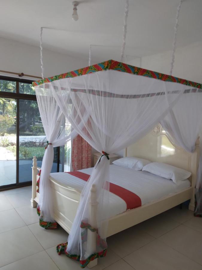 Coconut Tree Village Beach Resort 乌罗阿 外观 照片