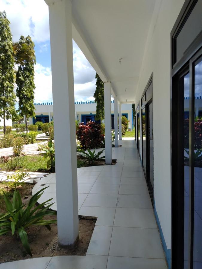 Coconut Tree Village Beach Resort 乌罗阿 外观 照片