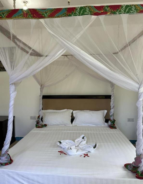 Coconut Tree Village Beach Resort 乌罗阿 外观 照片